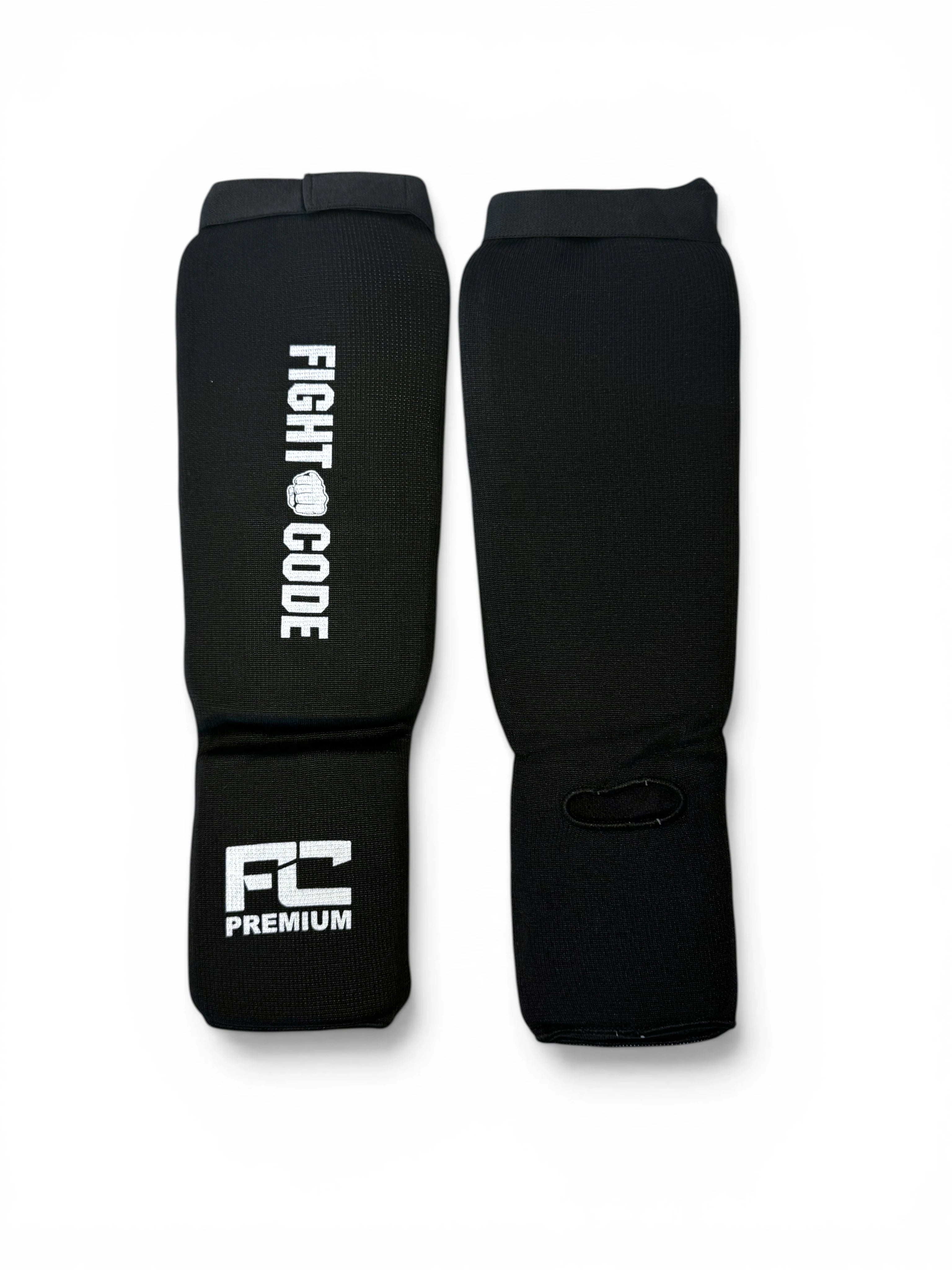 FIGHTCODE Lábszárvédő - Fekete Muay Thaihoz és Kick-boxhoz